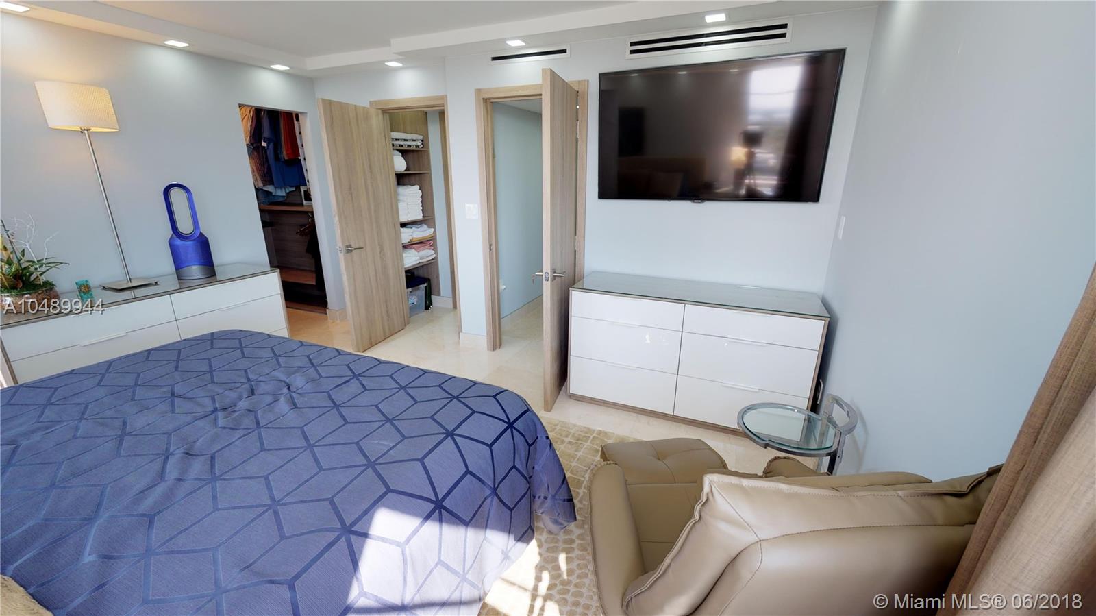 ST REGIS APTS CONDO - Residential