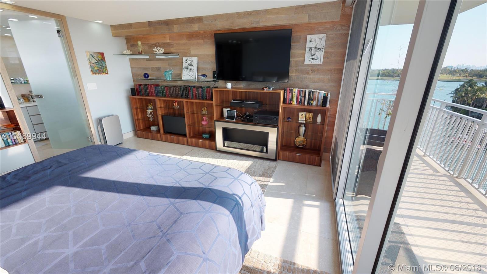 ST REGIS APTS CONDO - Residential