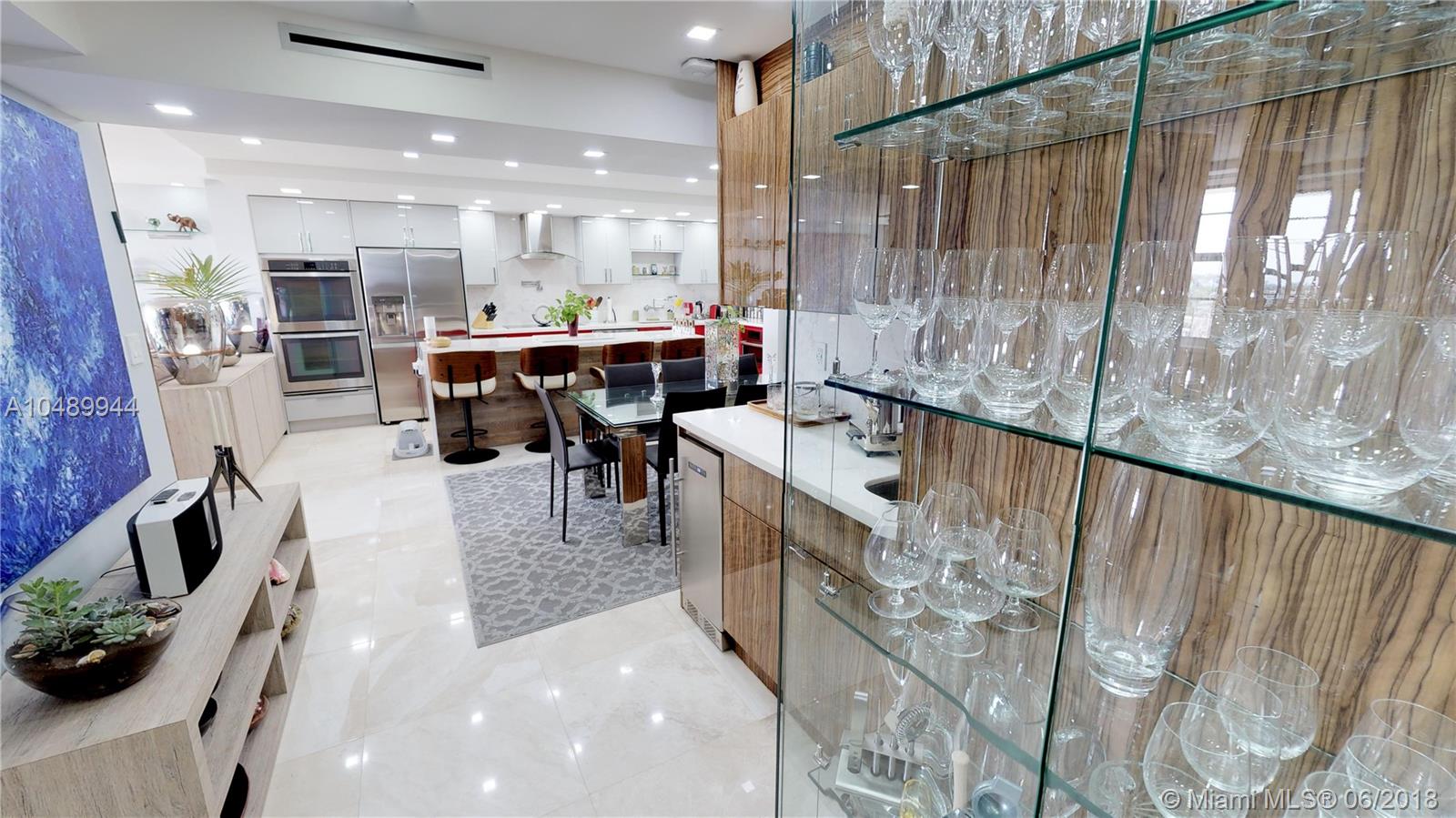 ST REGIS APTS CONDO - Residential