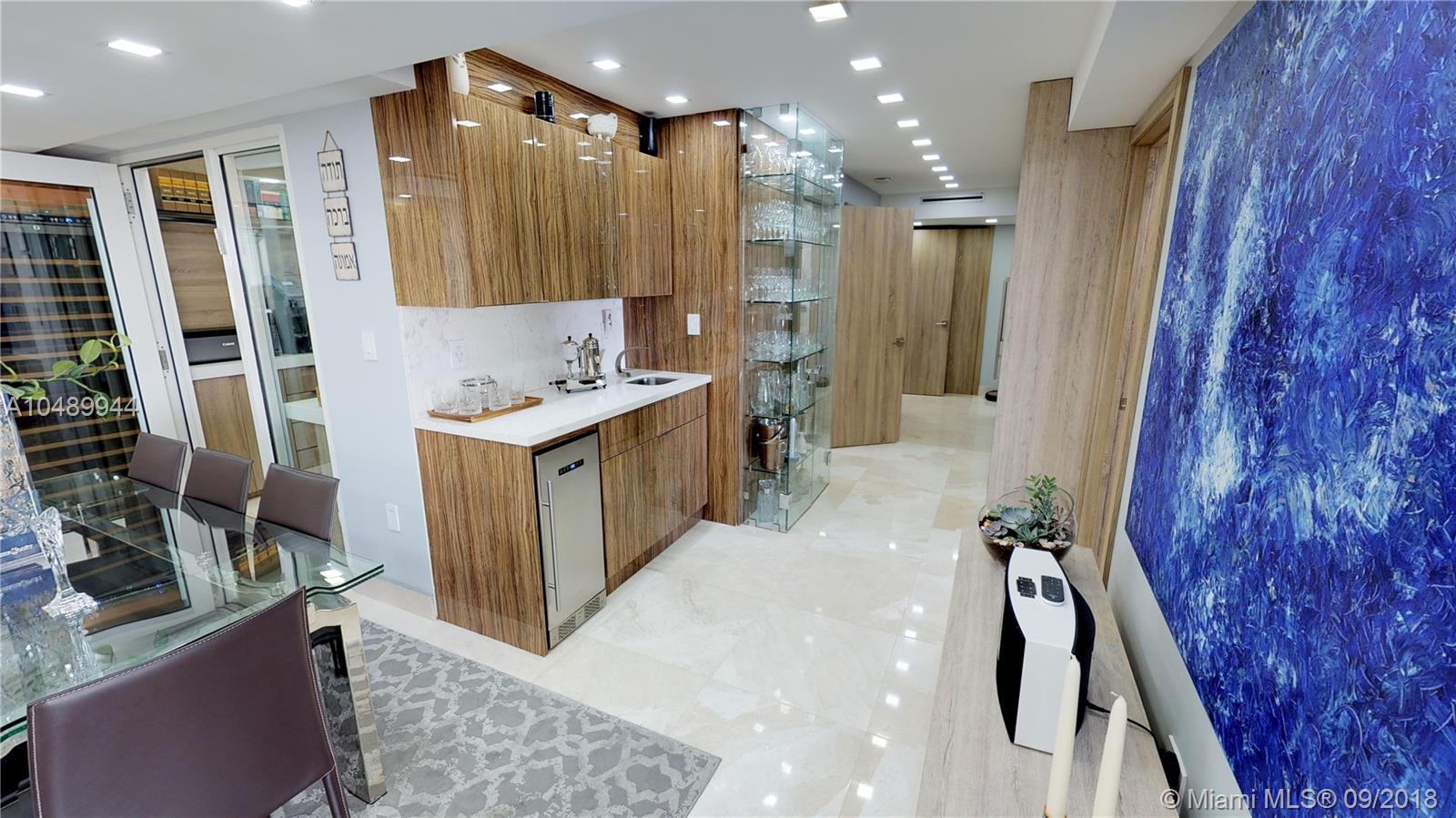 ST REGIS APTS CONDO - Residential