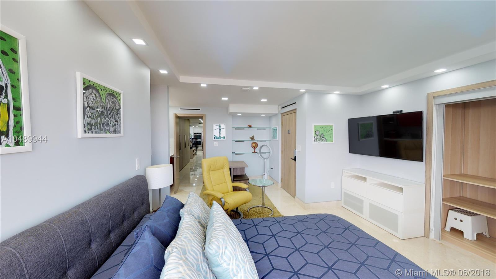 ST REGIS APTS CONDO - Residential