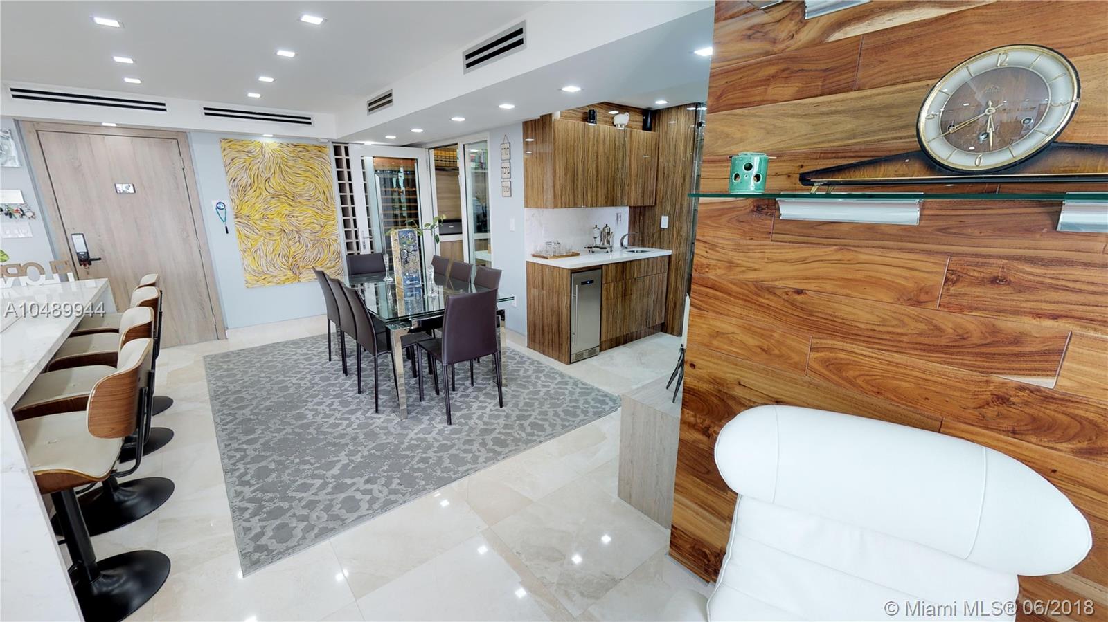 ST REGIS APTS CONDO - Residential