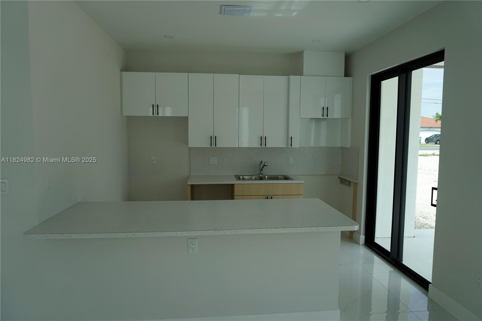 OAK SHIRE HOMES - Residential