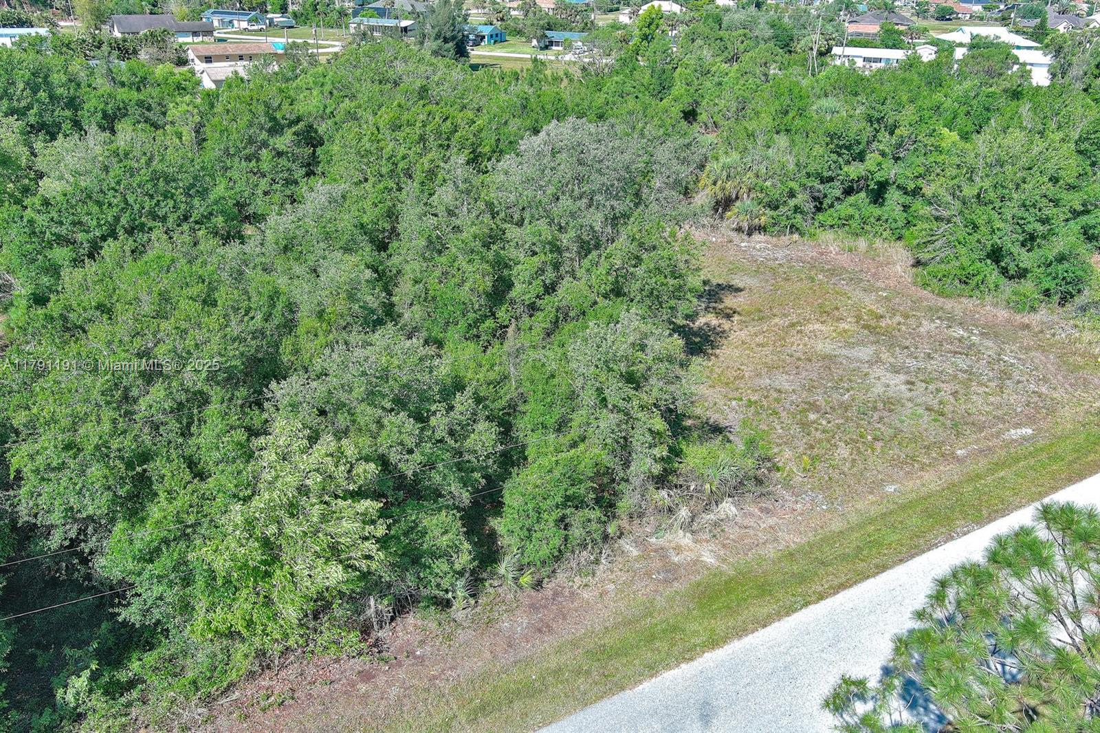 Punta Gorda - Land