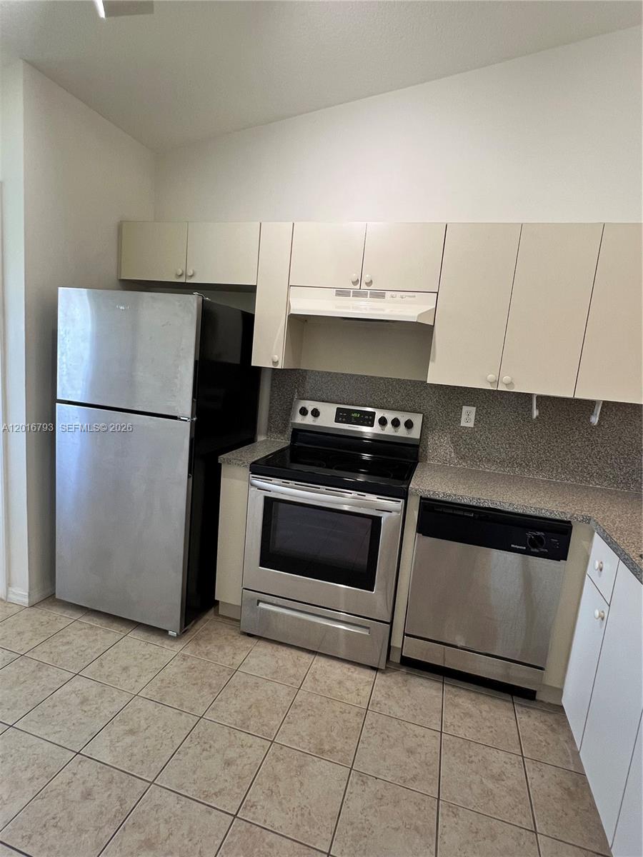 2931 SE 12 RD 204-55