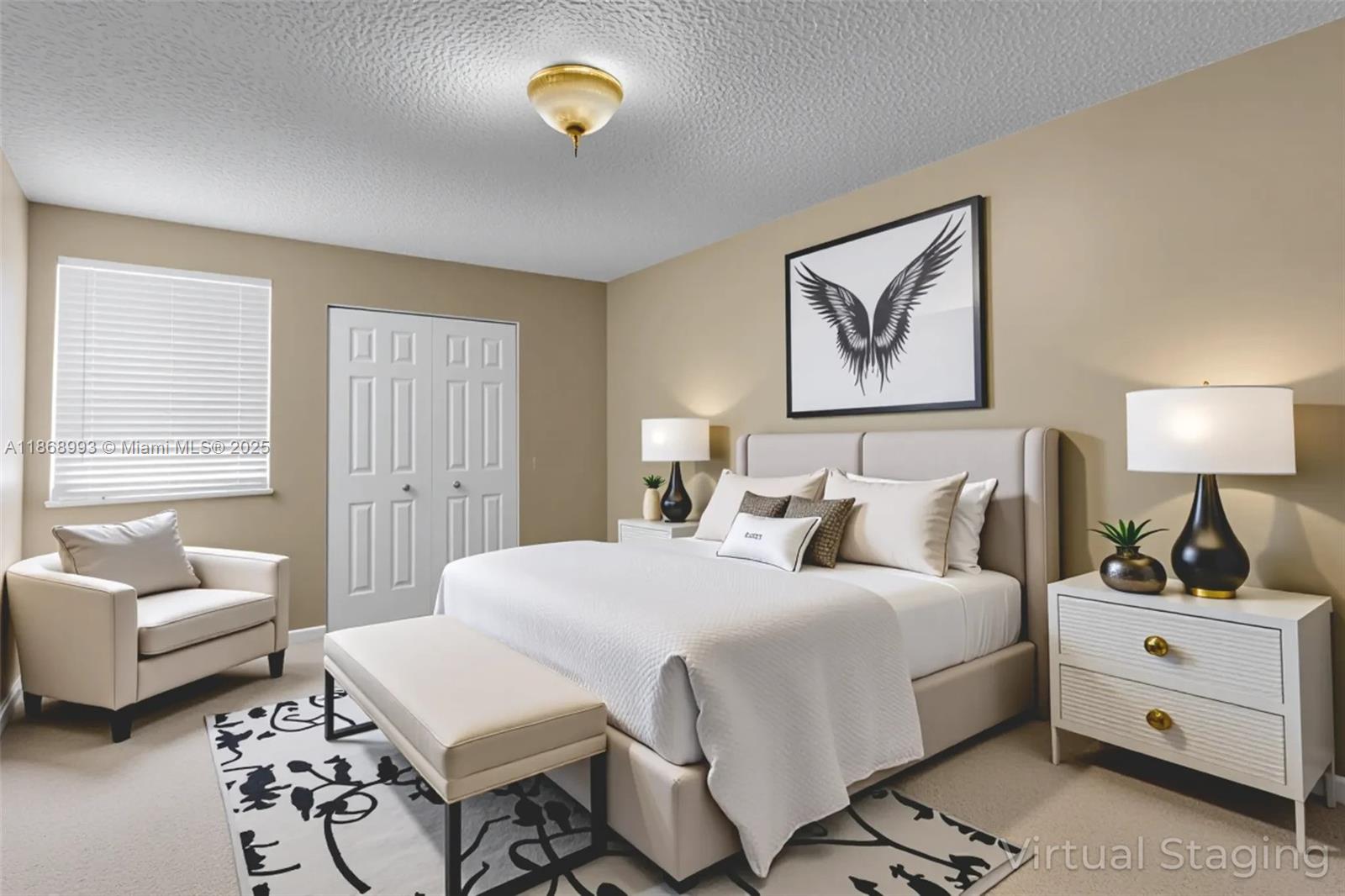 CIRCLE VILLAS (THE) CONDO - Residential