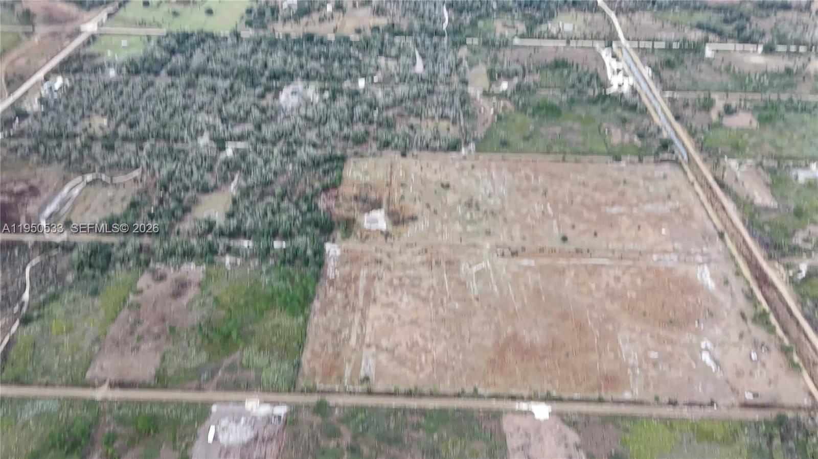 THE SOUTHERN COLONIZATION - Land