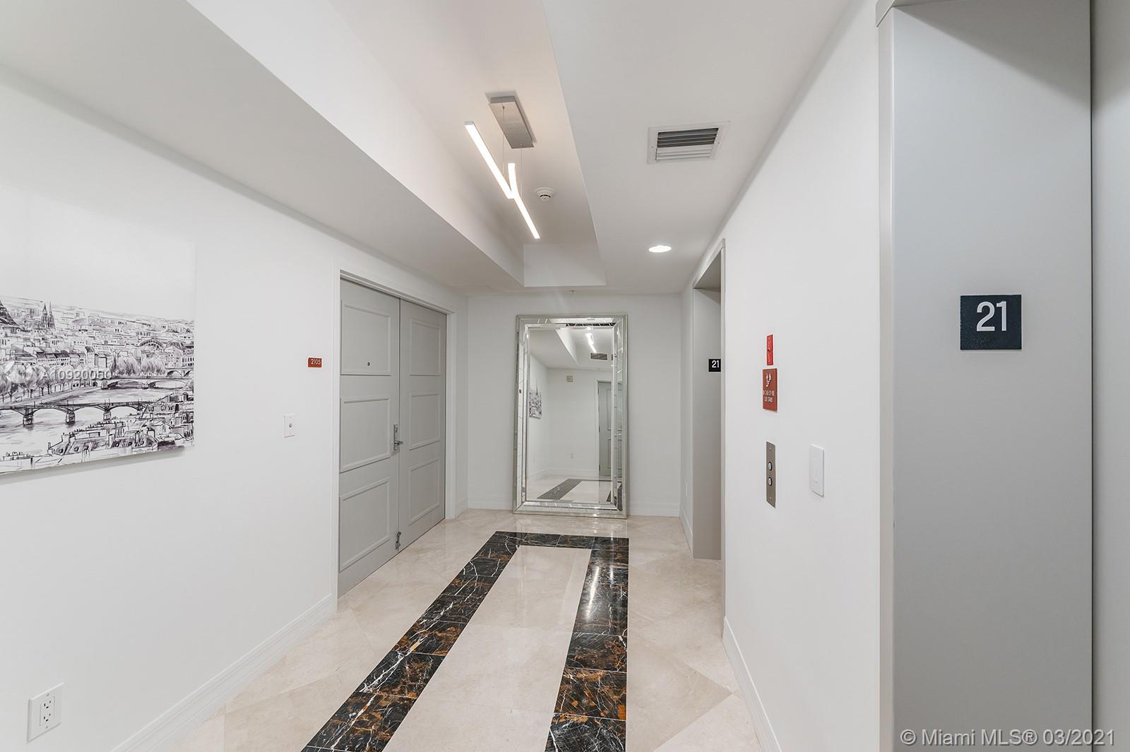 DIPLOMAT OCEANFRONT RESID - Residential Lease