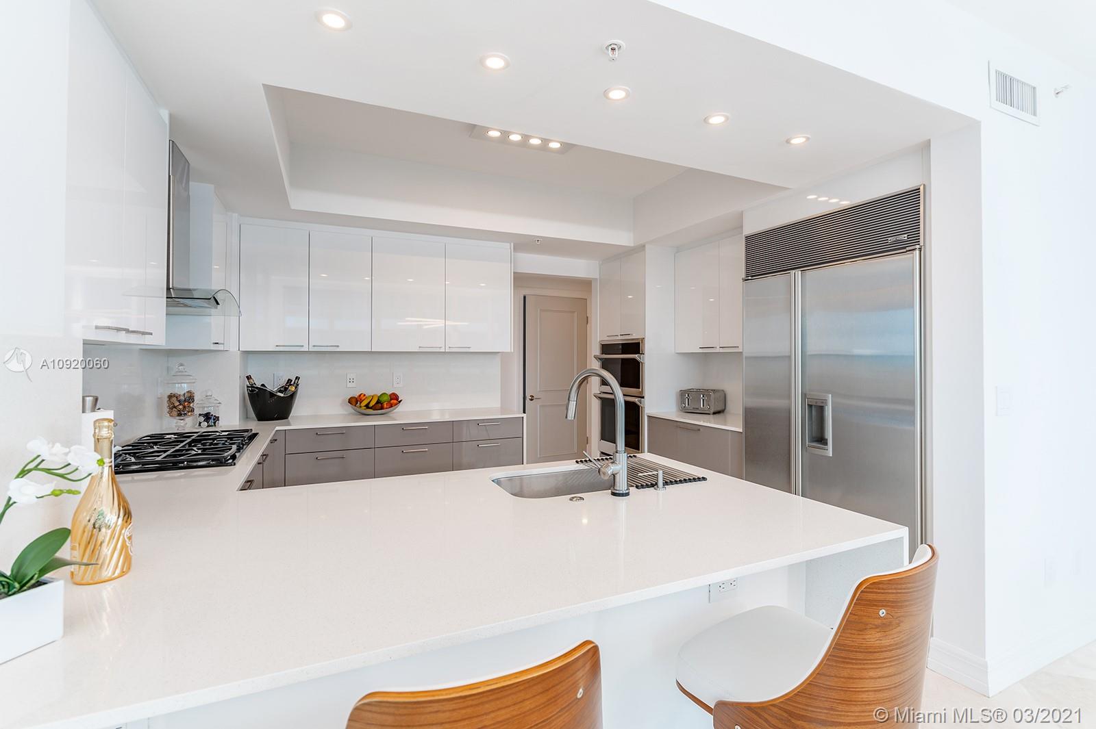 DIPLOMAT OCEANFRONT RESID - Residential Lease