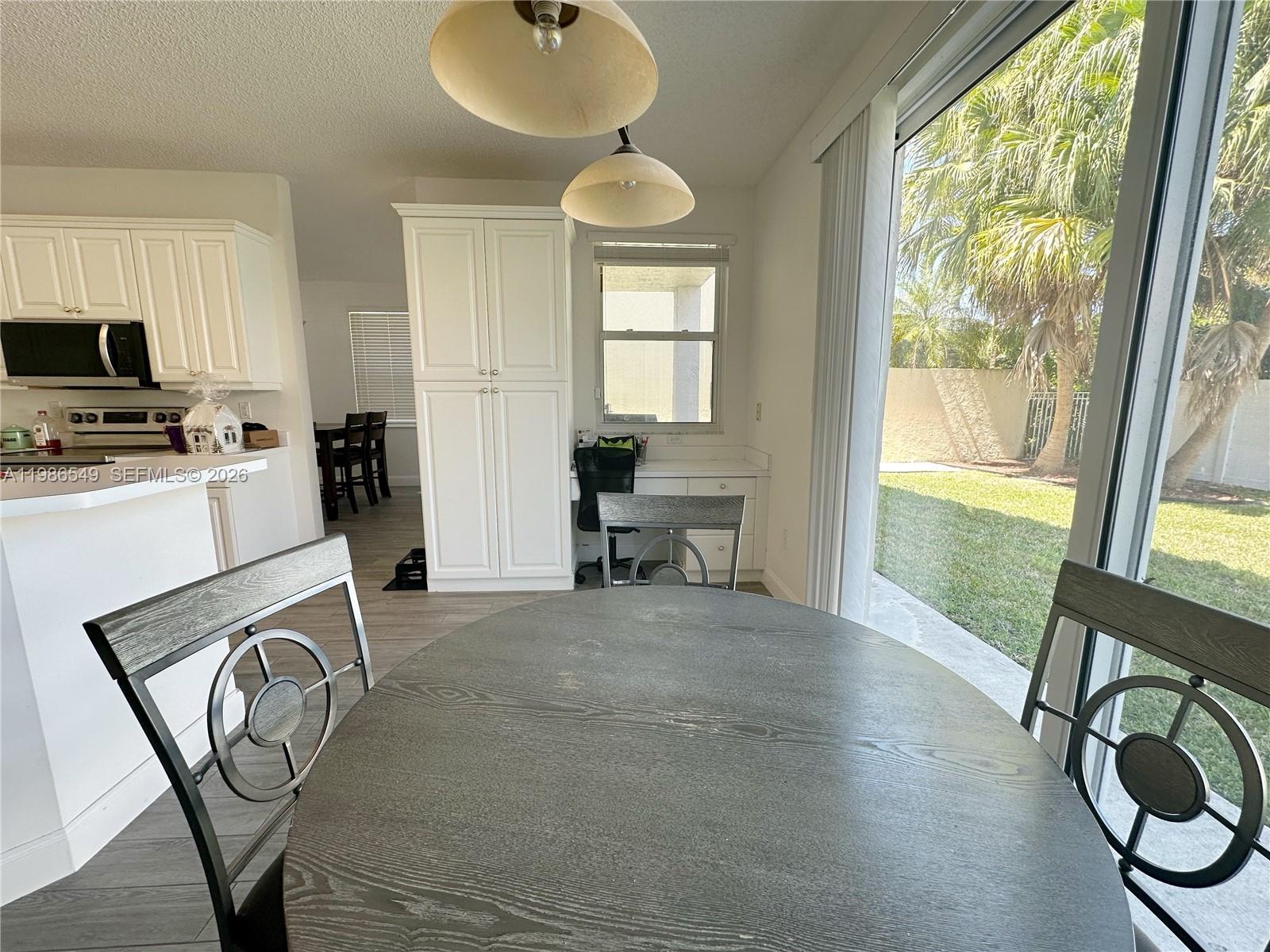 TOWNGATE - Residential