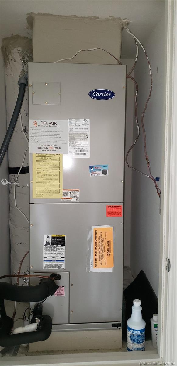 COMPASS BAY - Residential Lease