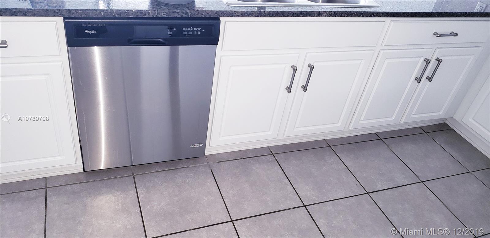 COMPASS BAY - Residential Lease