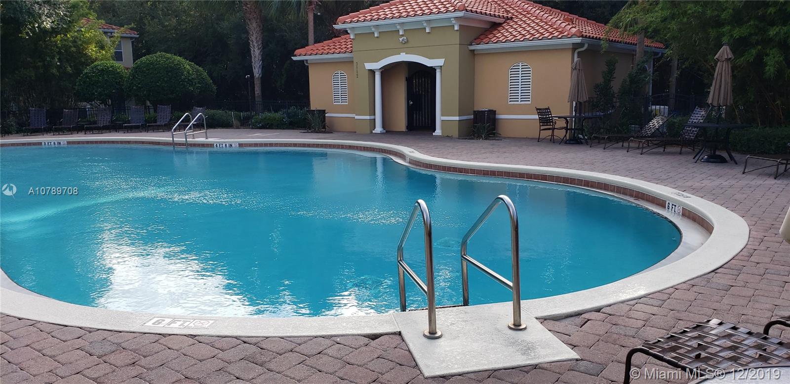 COMPASS BAY - Residential Lease