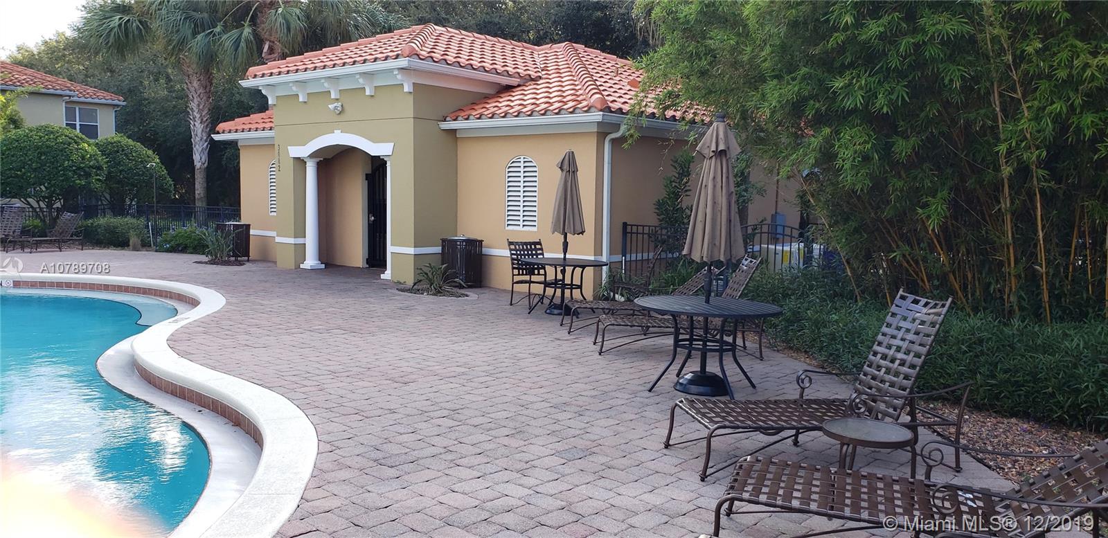 COMPASS BAY - Residential Lease