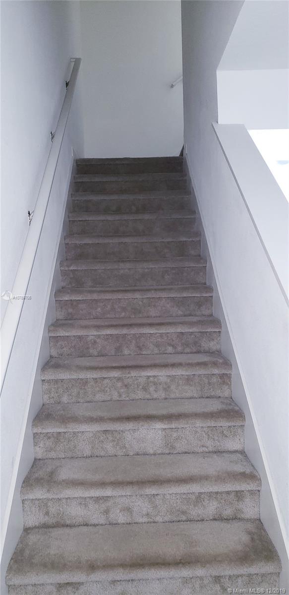 COMPASS BAY - Residential Lease