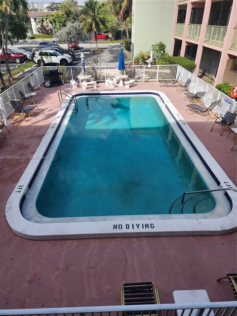 Photo of 100 SE 6th Ave #107, Pompano Beach, FL 33060 (MLS # A11987299)