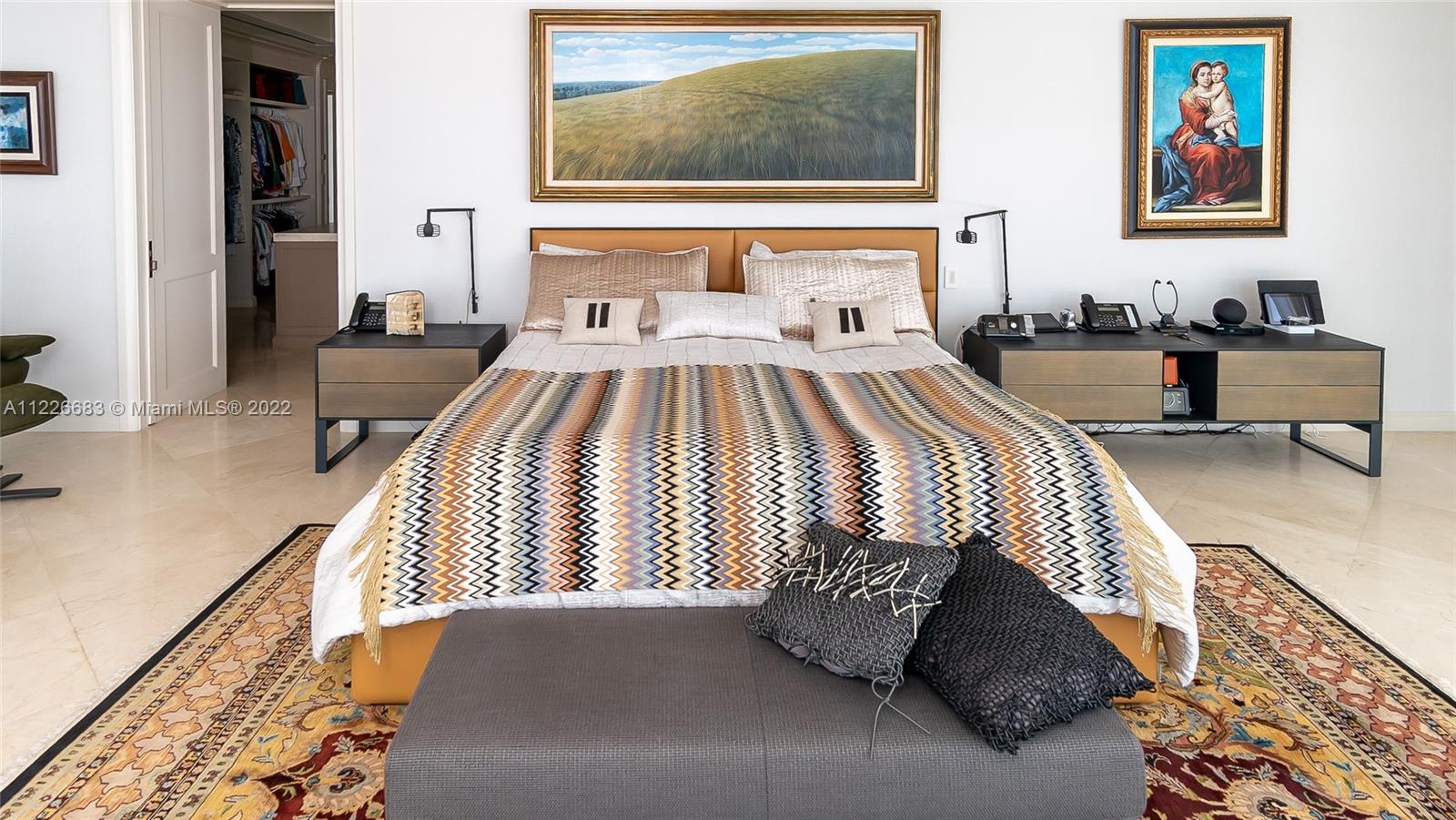 SANTA MARIA CONDO - Residential