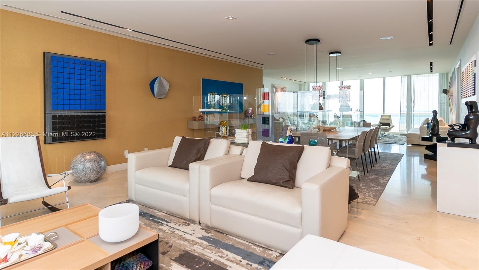 SANTA MARIA CONDO - Residential