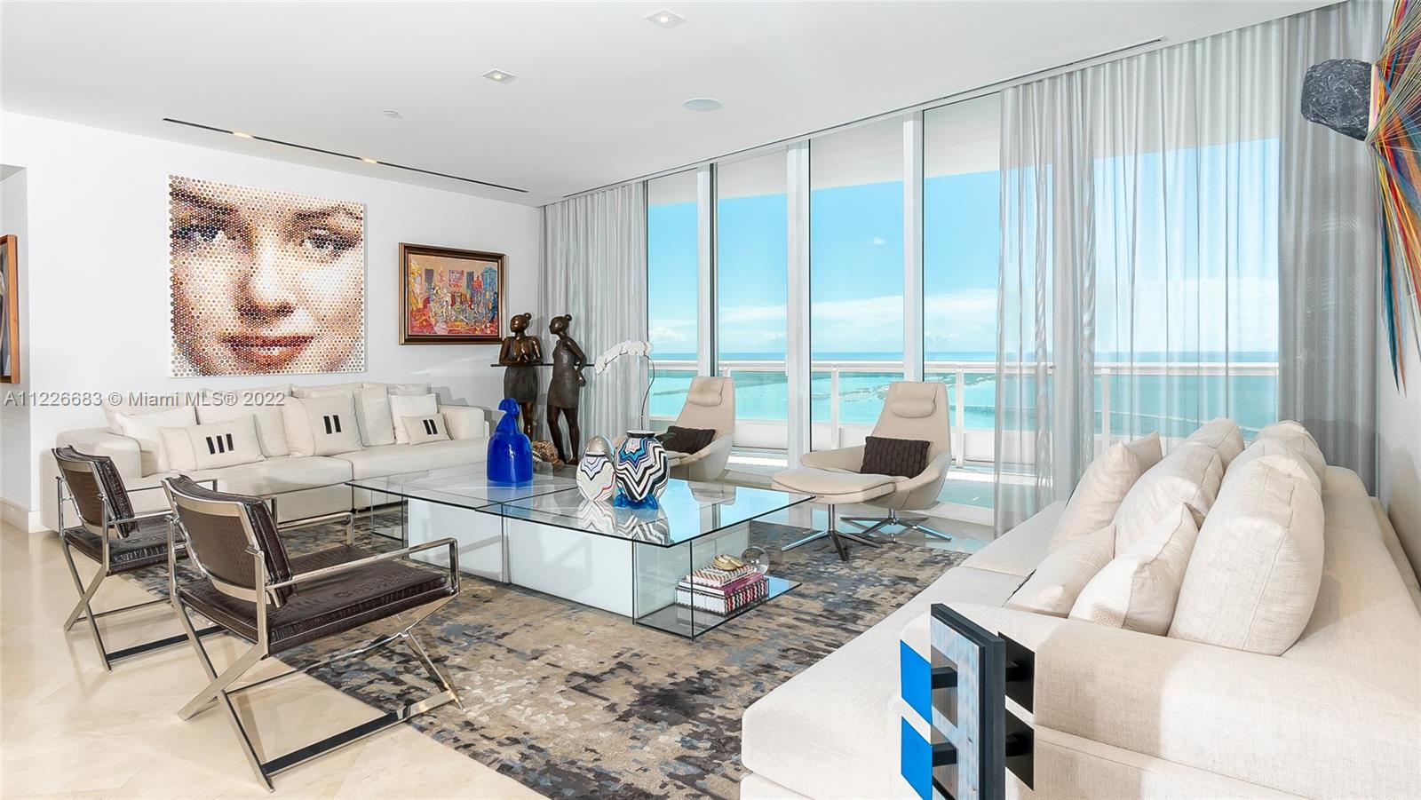 SANTA MARIA CONDO - Residential