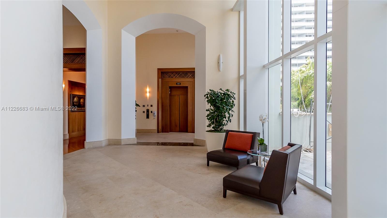 SANTA MARIA CONDO - Residential