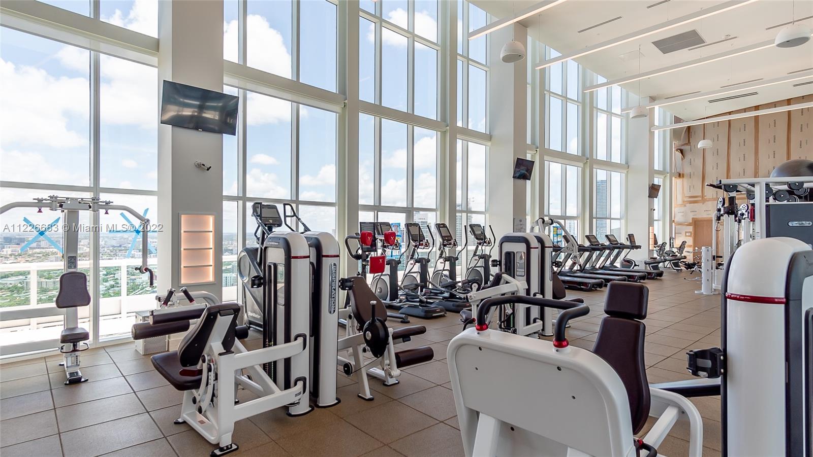 SANTA MARIA CONDO - Residential