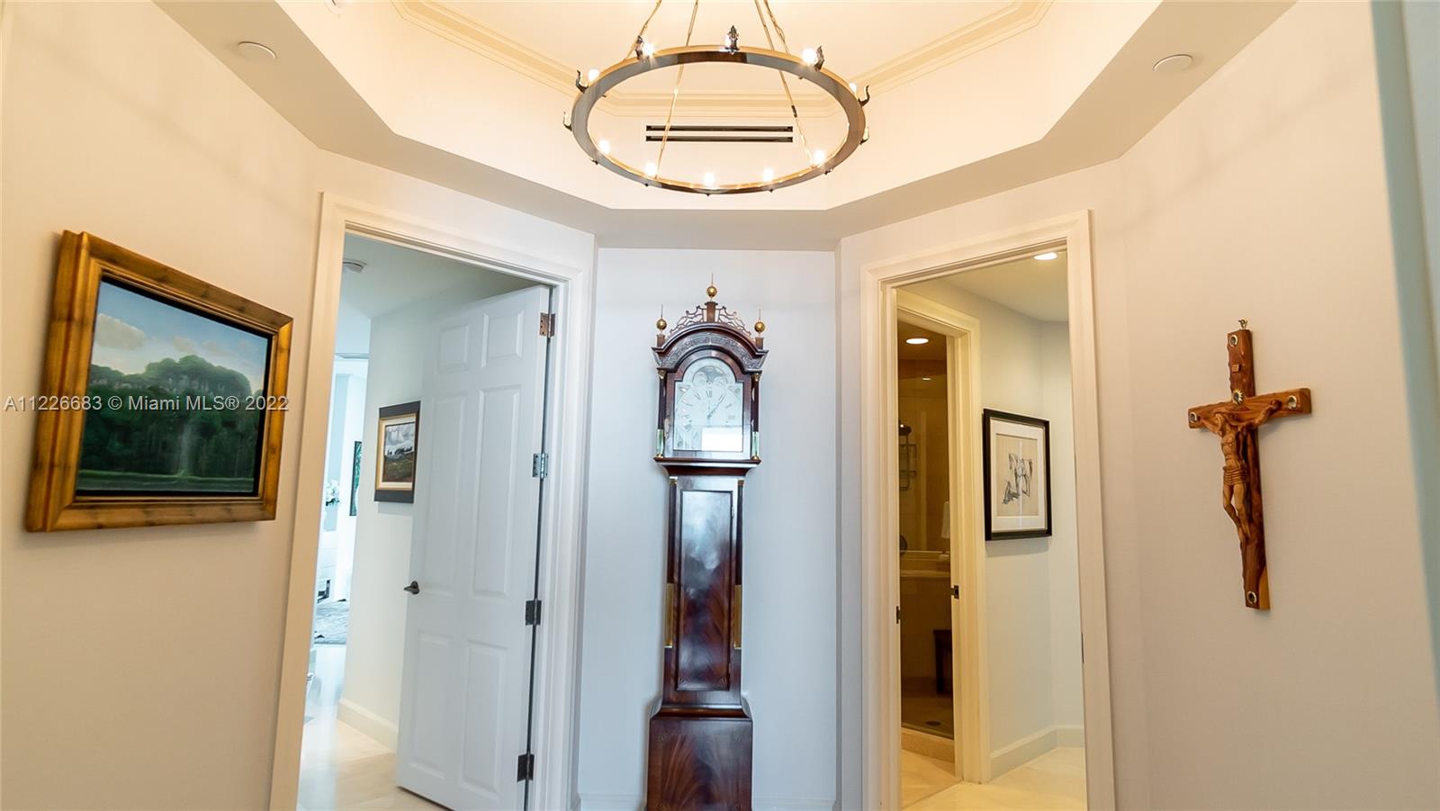 SANTA MARIA CONDO - Residential