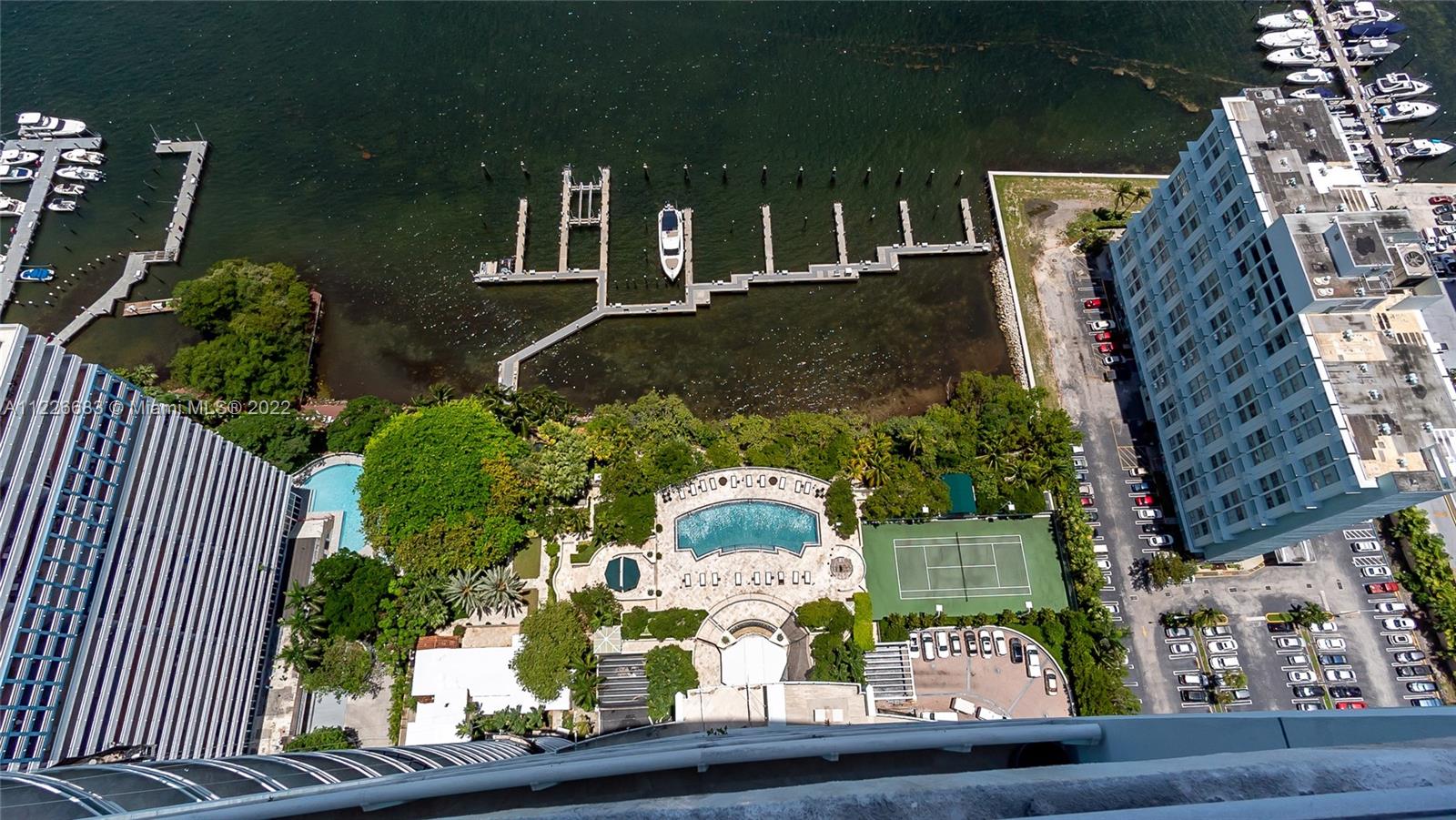 SANTA MARIA CONDO - Residential