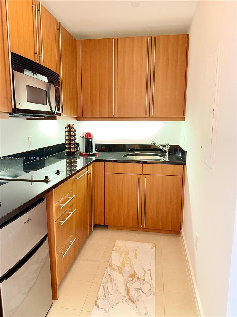 MILLENNIUM TOWER CONDOMIN - Residential