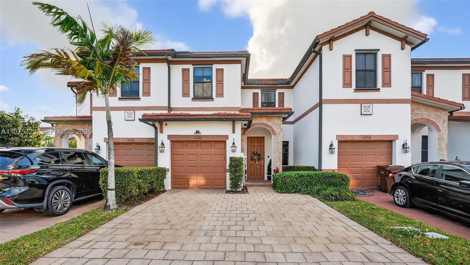 AQUABELLA SECTION ONE - Residential