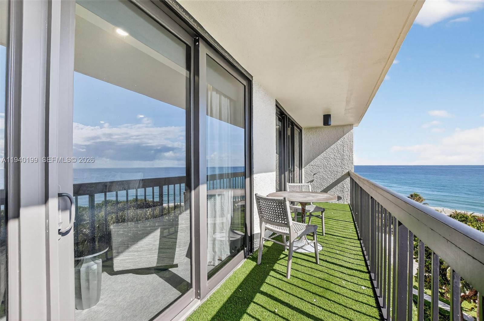 ADMIRALS WALK TOWER CONDO - Residential