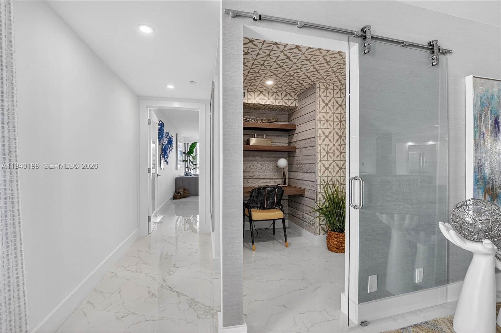 ADMIRALS WALK TOWER CONDO - Residential