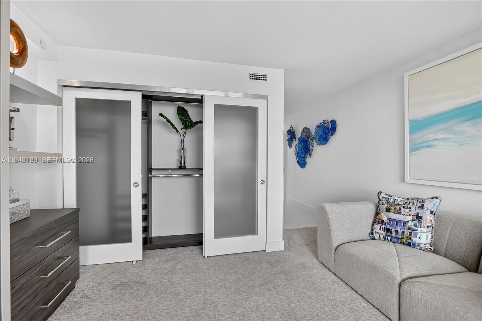 ADMIRALS WALK TOWER CONDO - Residential