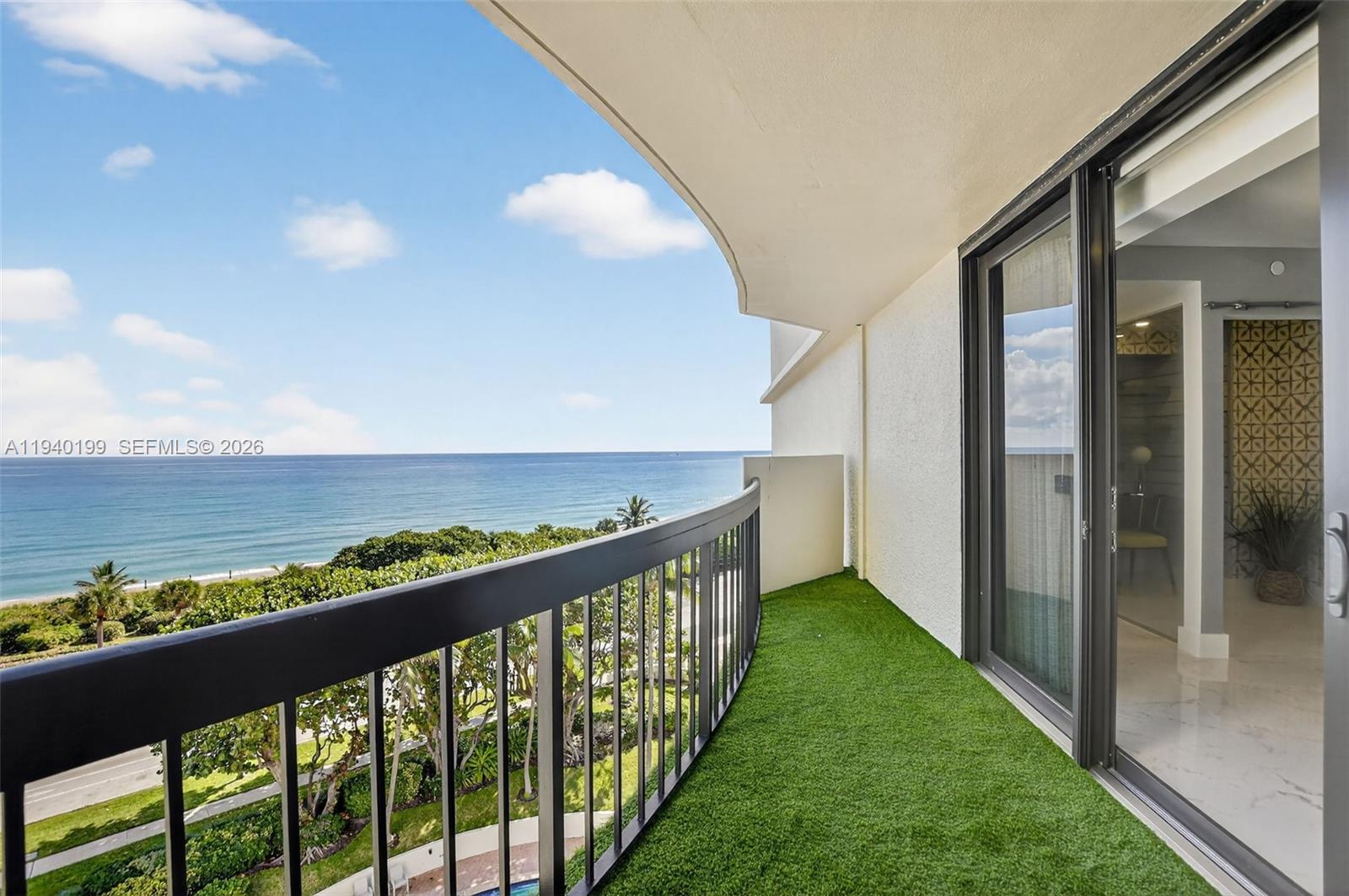 ADMIRALS WALK TOWER CONDO - Residential