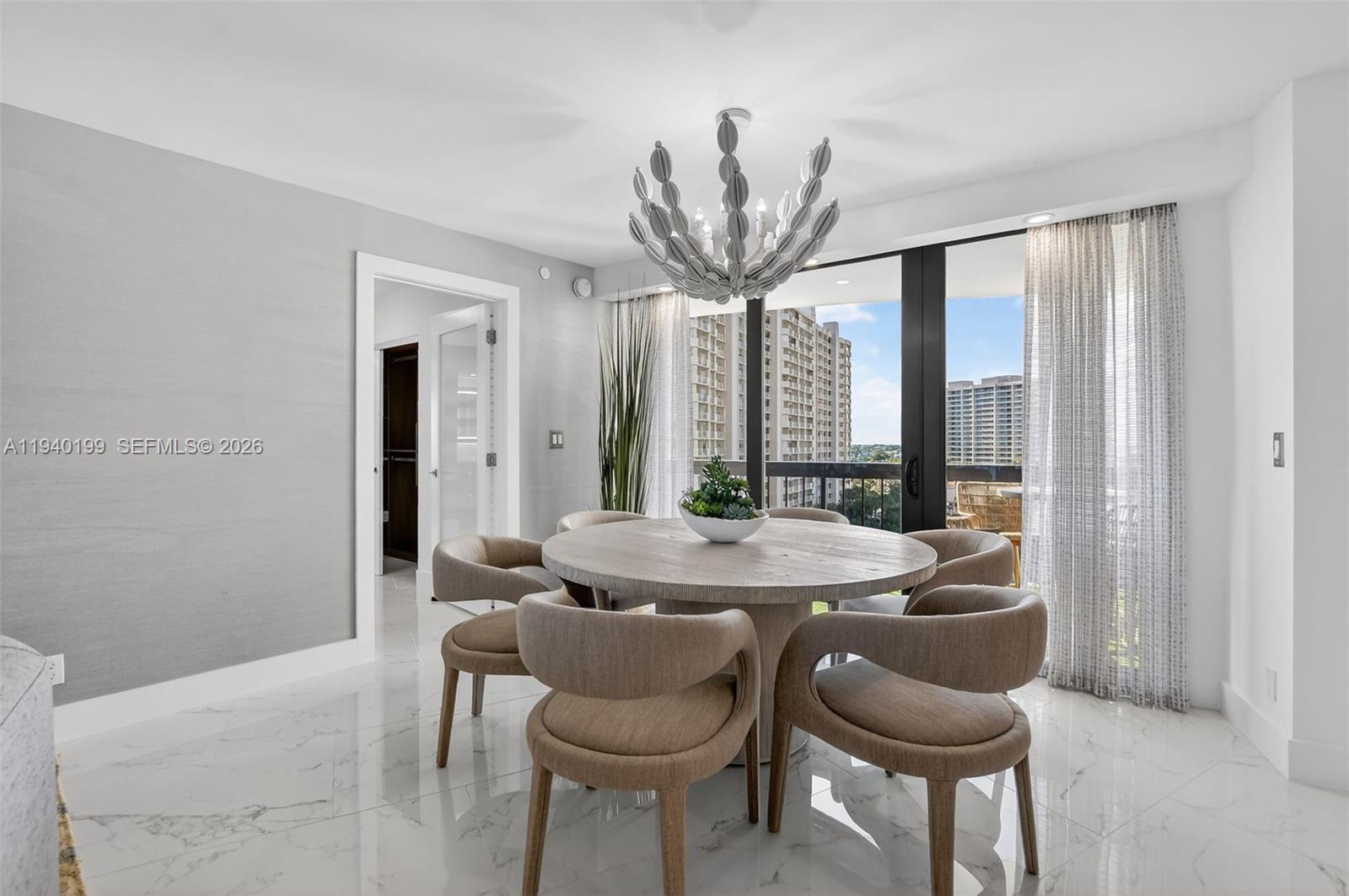 ADMIRALS WALK TOWER CONDO - Residential