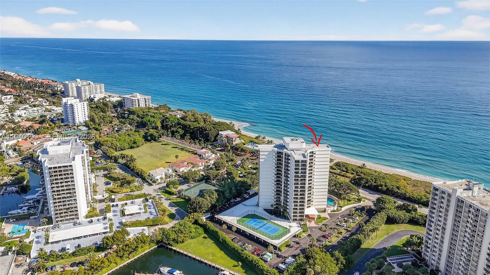 ADMIRALS WALK TOWER CONDO - Residential