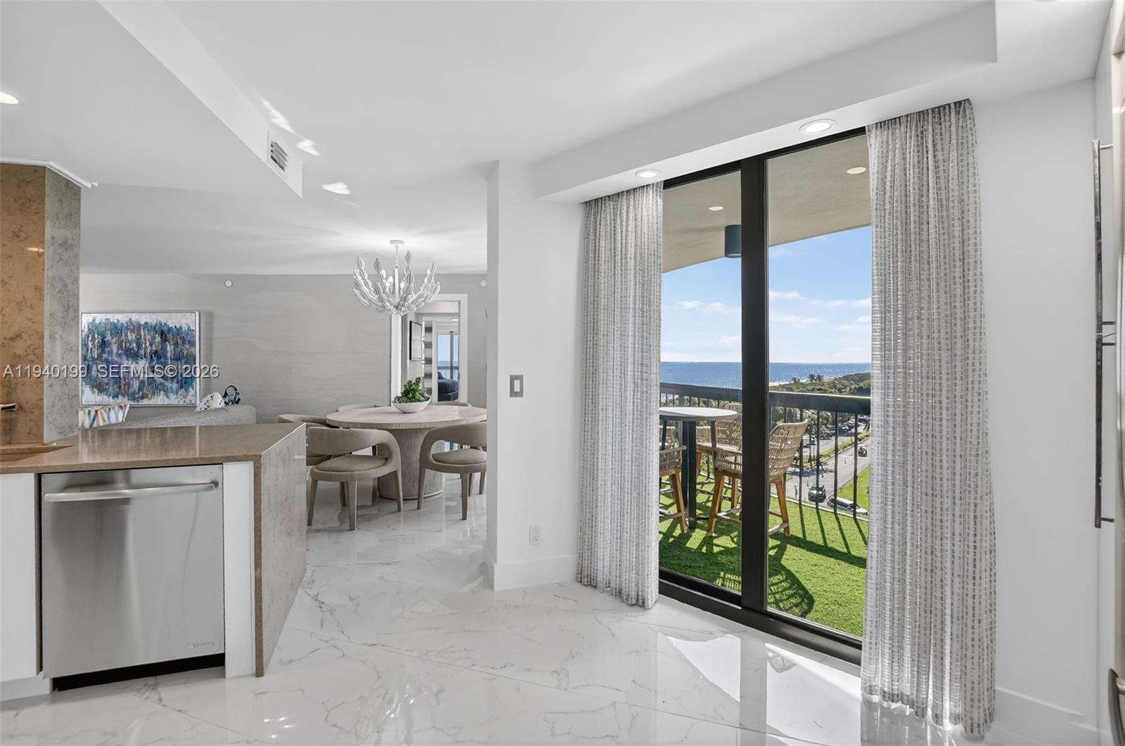 ADMIRALS WALK TOWER CONDO - Residential