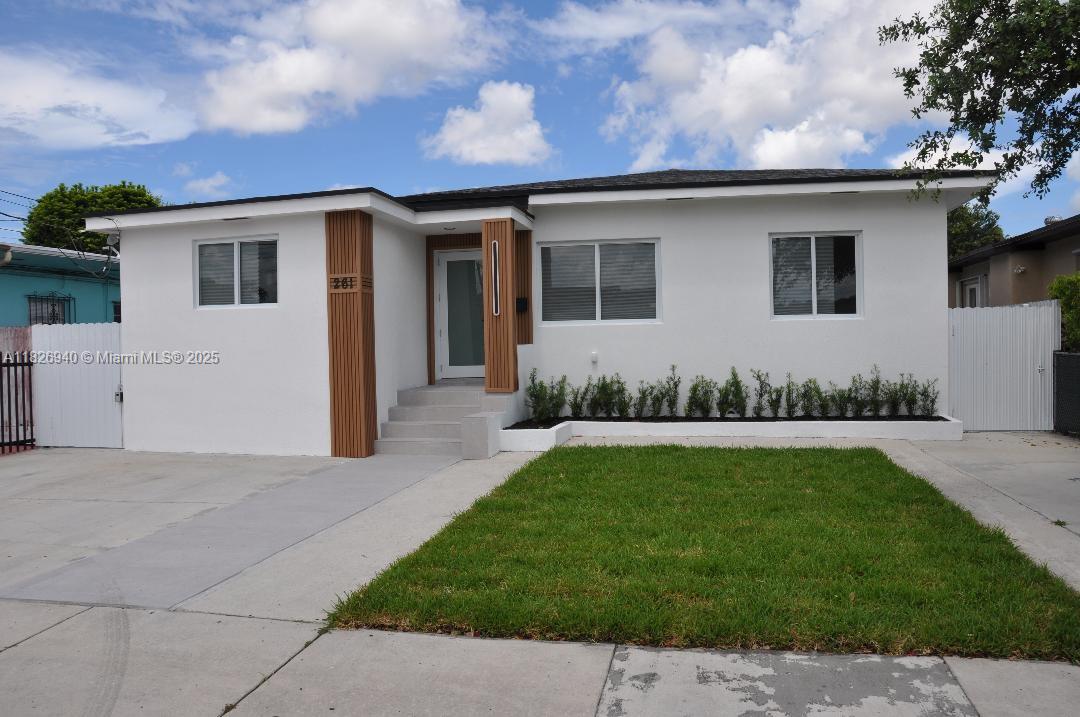 261 NW 46th Ave