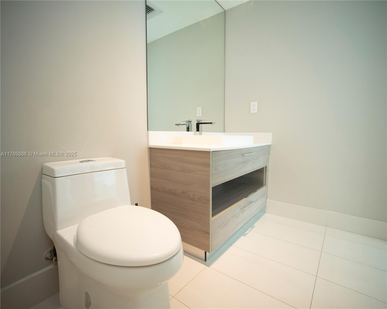 1300 S MIAMI AVENUE CONDO - Residential