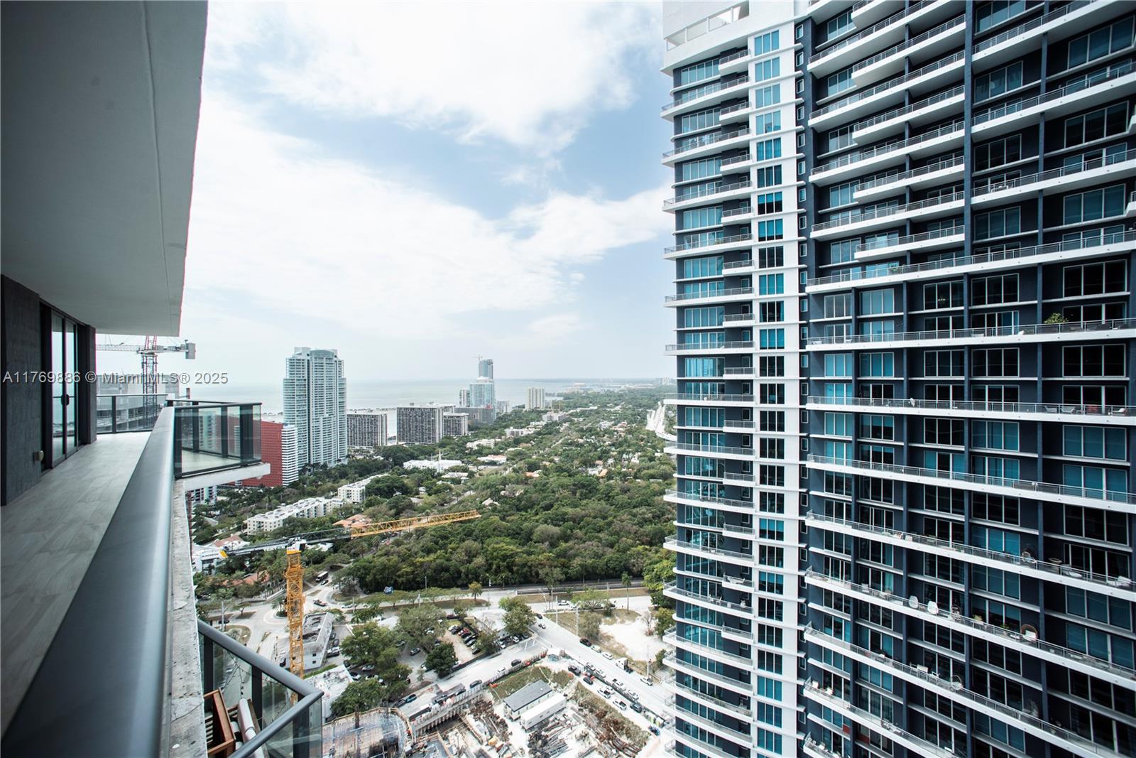 1300 S MIAMI AVENUE CONDO - Residential