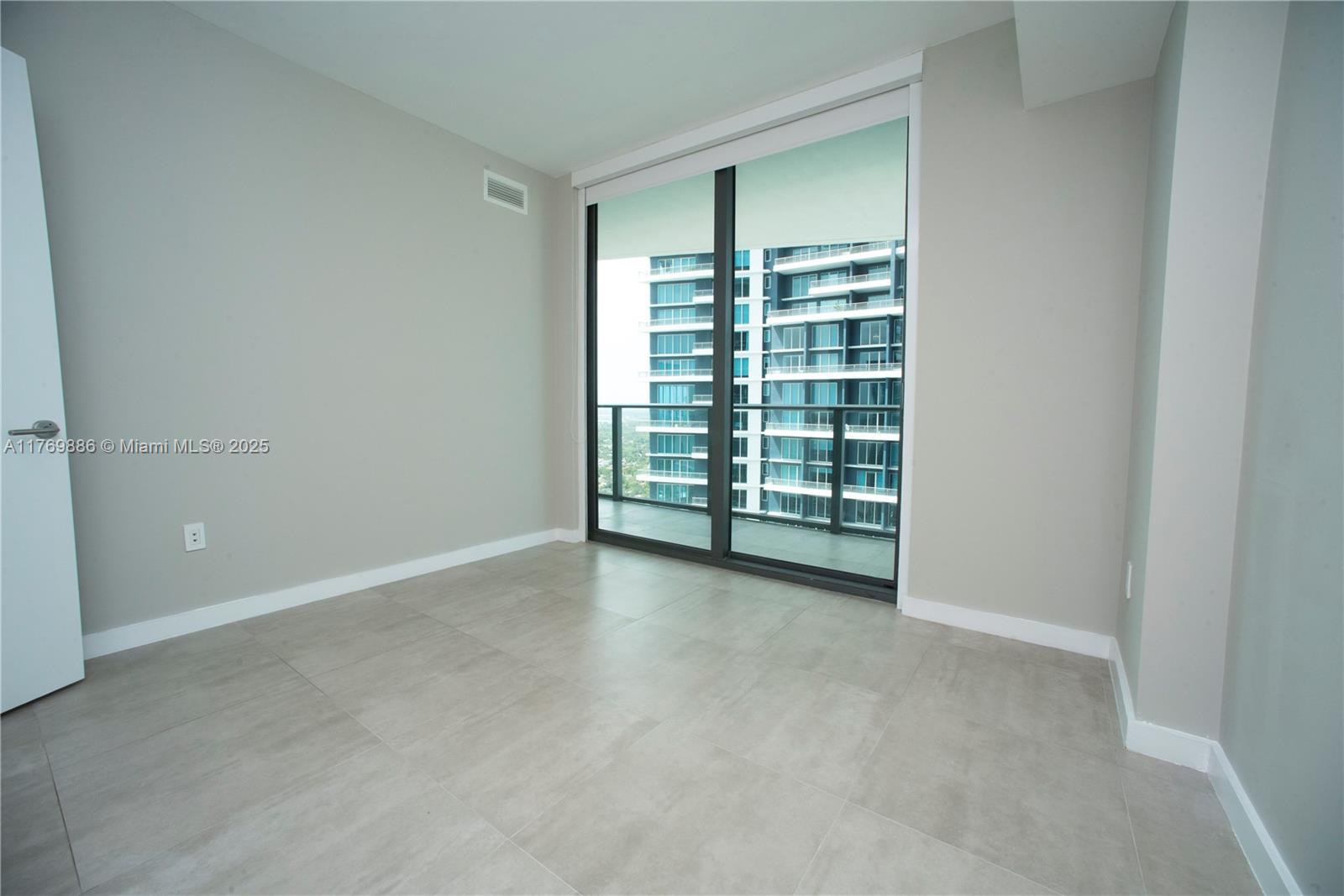 1300 S MIAMI AVENUE CONDO - Residential