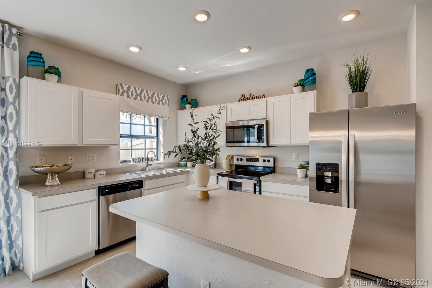 Regal Palm Square - Residential
