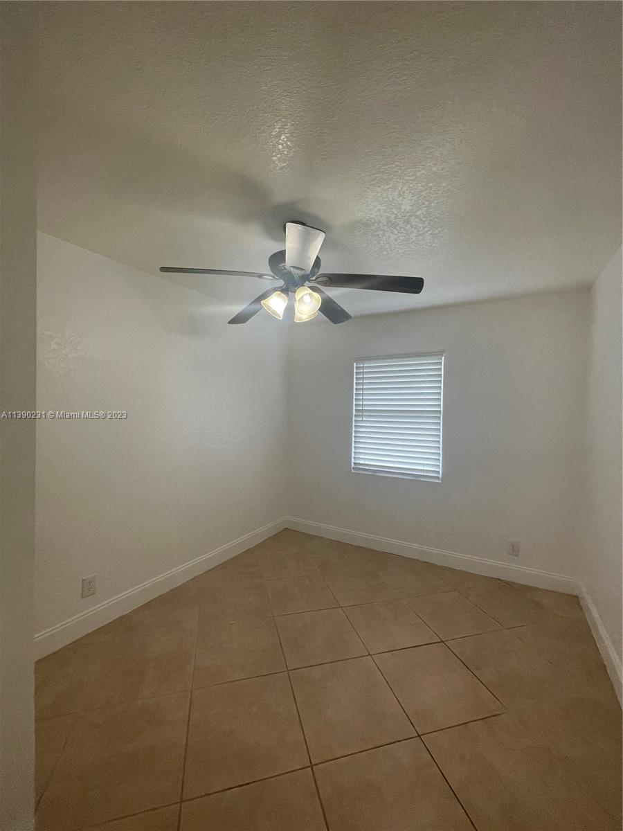 NORTH LAUDERDALE VILLAGE - Residential Lease
