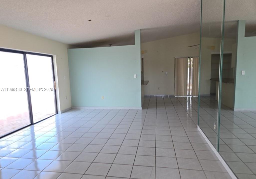 ALJURA SUB - Residential