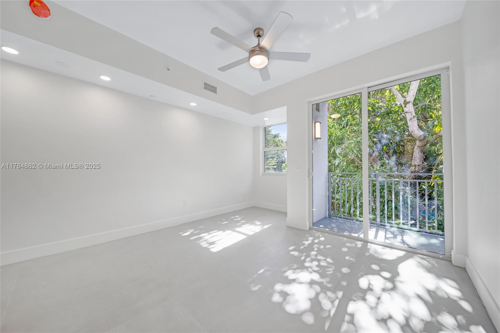 Rental Property at 1536 Nw 15th Ave 203, Miami, Broward County, Florida - Bathrooms: 1  - $1,900 MO.