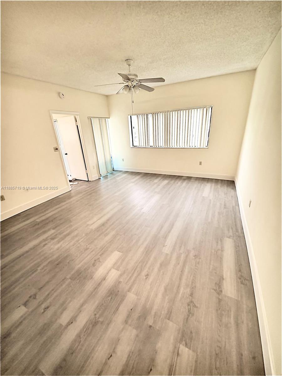 MARINA OAKS CONDO - Residential Lease