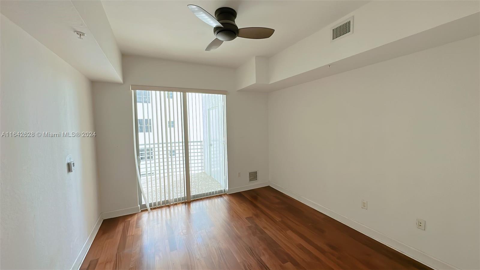 RADIUS CONDO - Residential Lease