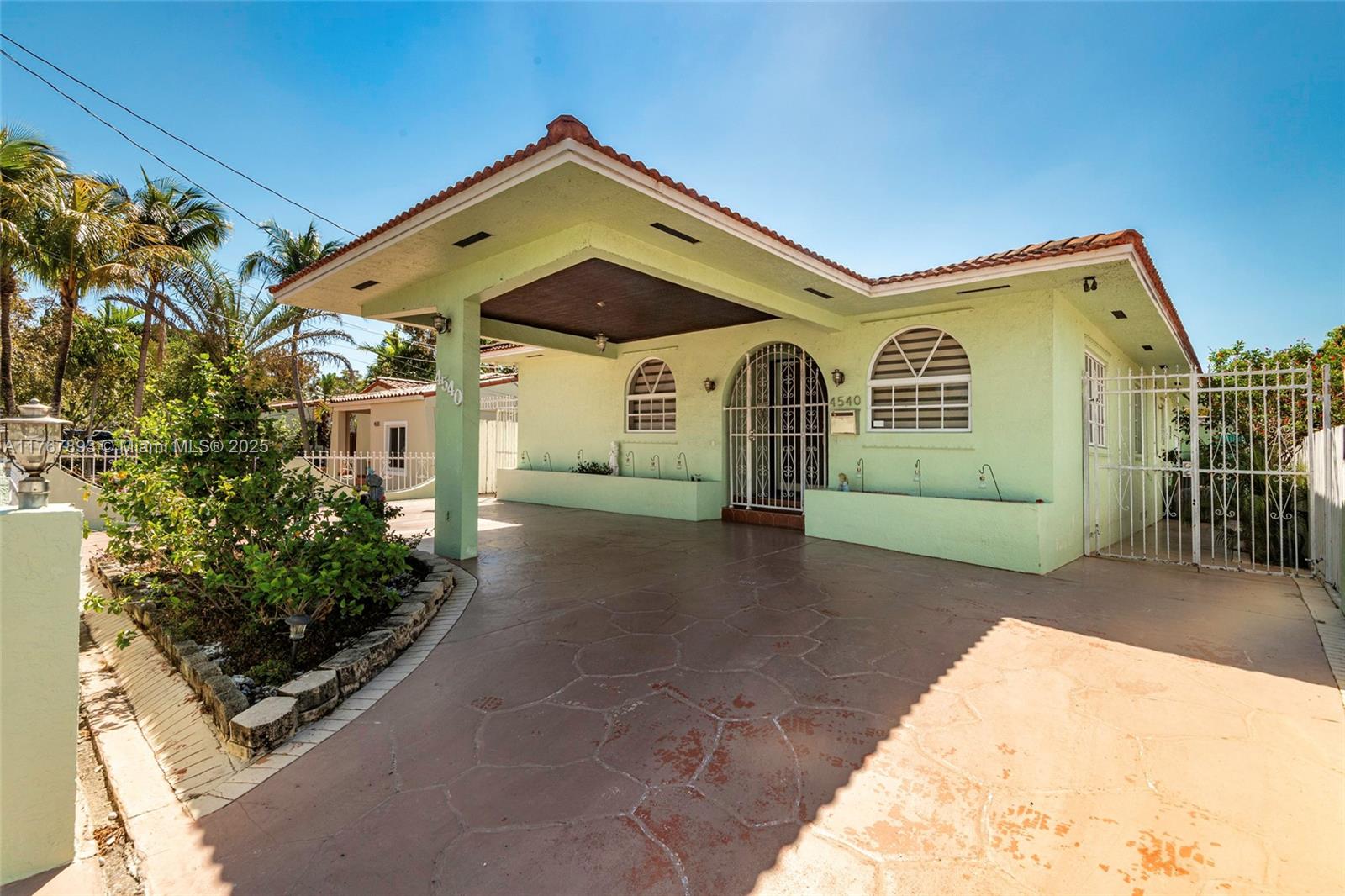 Property for Sale at 4540 Sw 2nd Ter, Miami, Broward County, Florida - Bedrooms: 3 
Bathrooms: 3  - $720,000