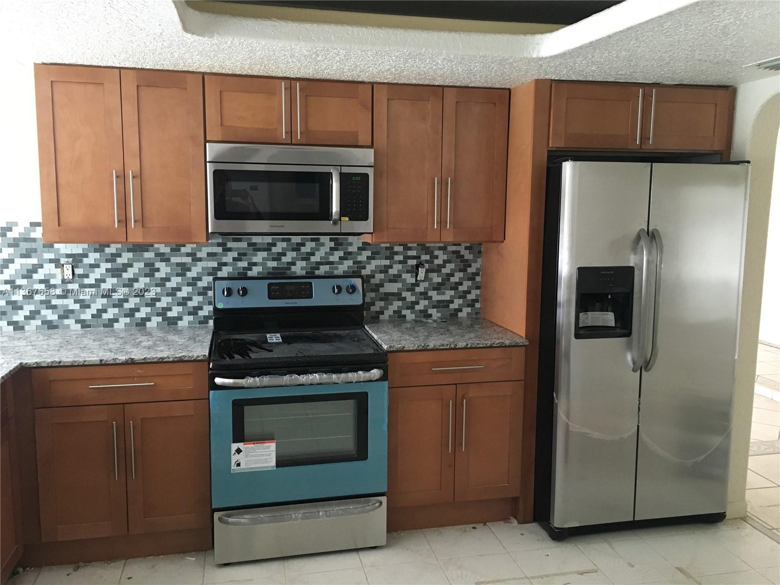 Miramar Isles Sec 5 61-46 - Residential Lease