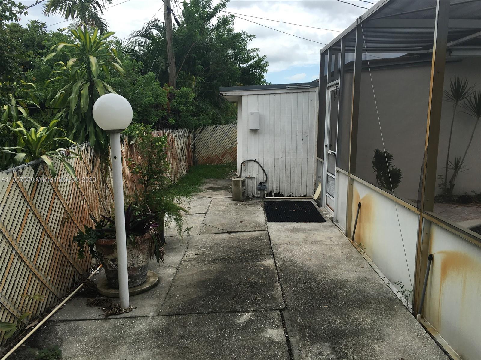 Miramar Isles Sec 5 61-46 - Residential Lease