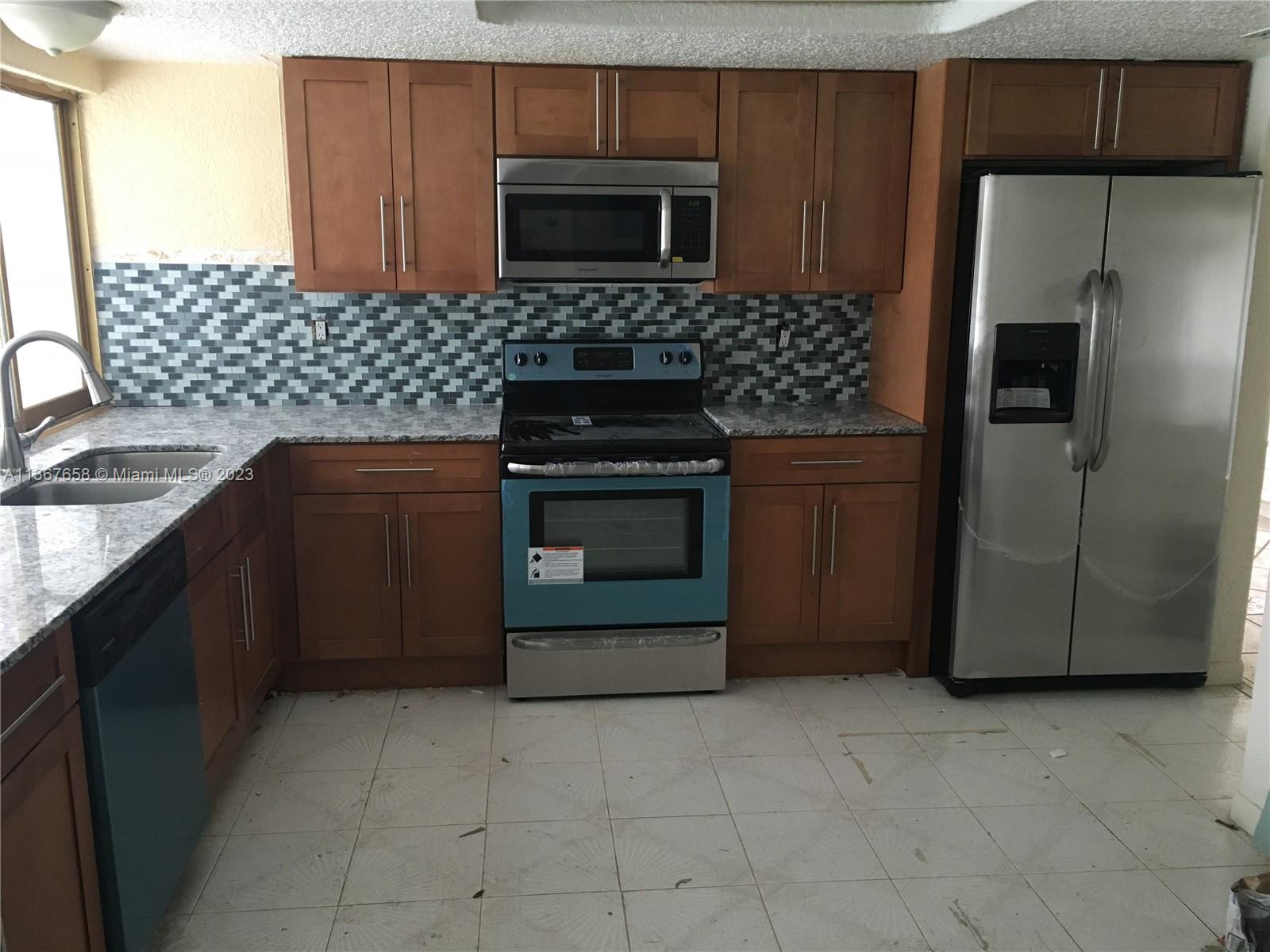 Miramar Isles Sec 5 61-46 - Residential Lease